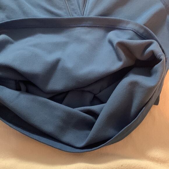 REI Blue Long Sleeve Women's Top
Great condition I just don’t need it anymore! - Picture 7 of 8